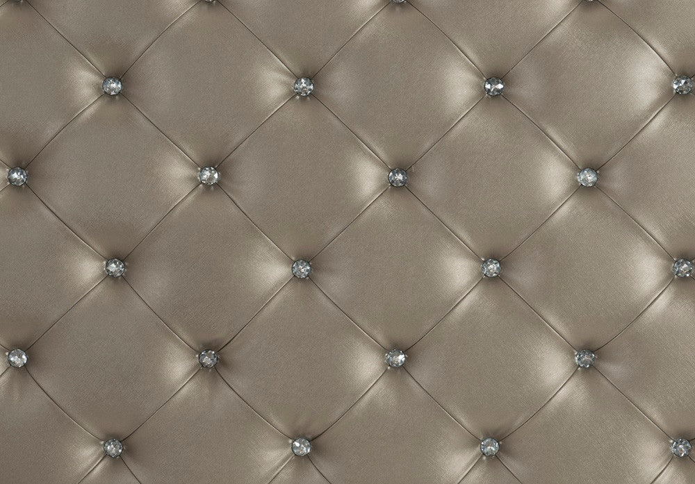 Avondale Silver King Mirrored Upholstered Panel Bed - SET | 1646K-1 | 1646K-2 | 1646-3 - Bien Home Furniture &amp; Electronics