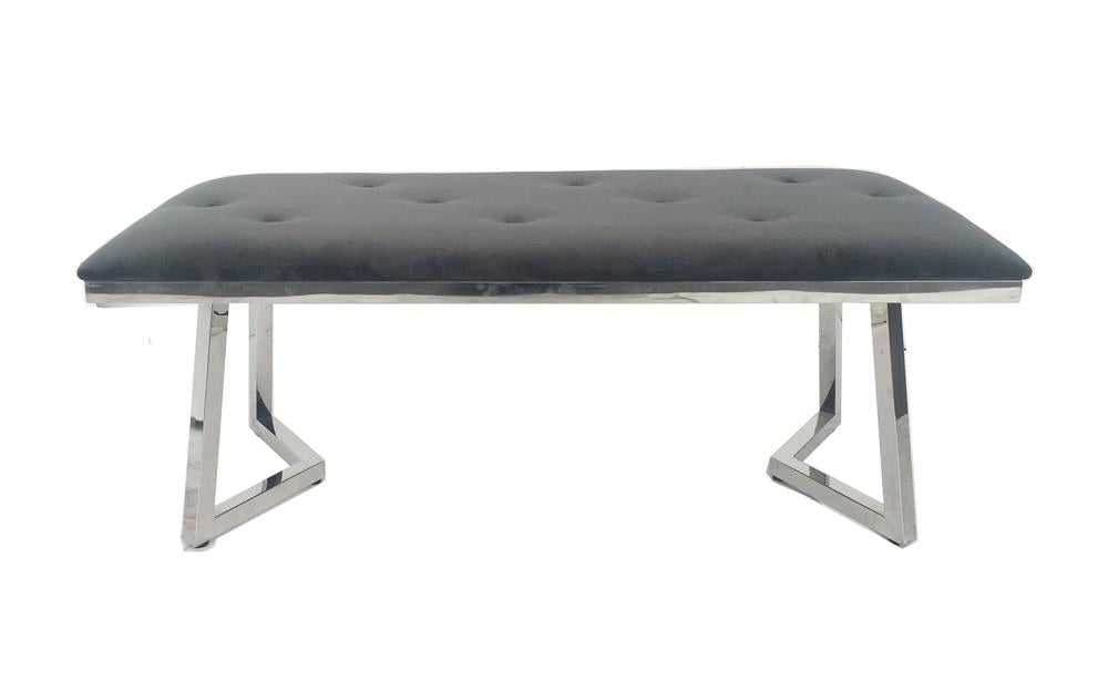 Beaufort Dark Gray Upholstered Tufted Bench - 109453 - Bien Home Furniture &amp; Electronics