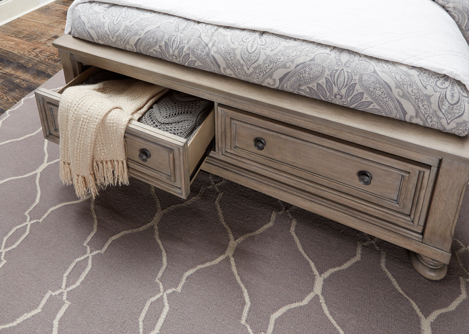 Bethel Wire Brushed Gray Queen Sleigh Storage Platform Bed - SET | 2259GY-1 | 2259GY-2 | 2259GY-3 - Bien Home Furniture &amp; Electronics