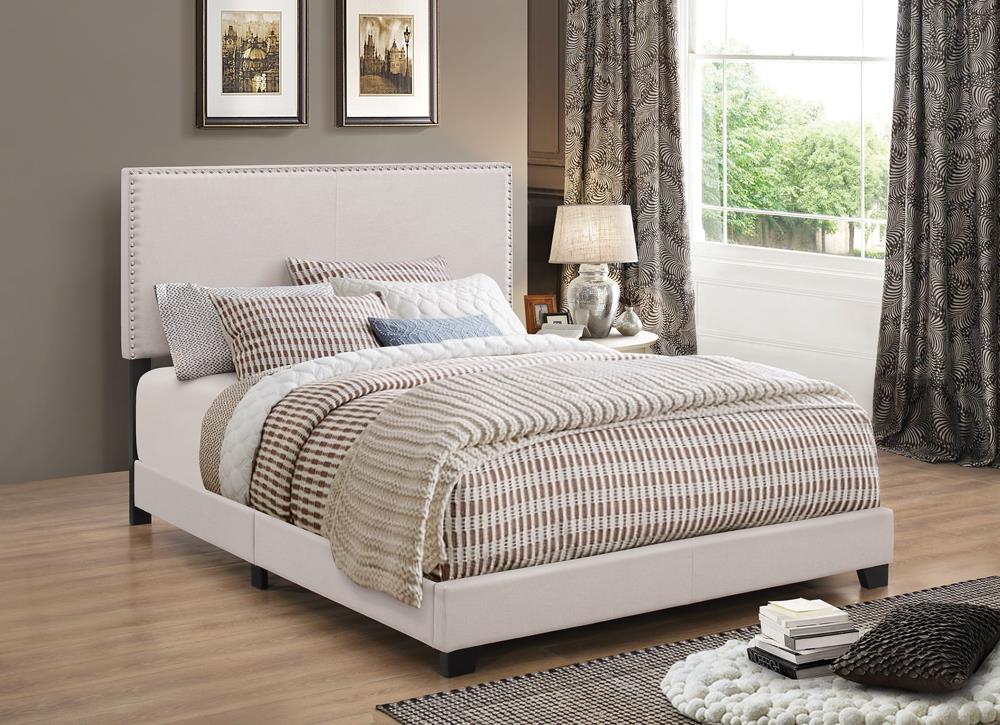 Boyd Full Upholstered Bed with Nailhead Trim Ivory - 350051F - Bien Home Furniture &amp; Electronics