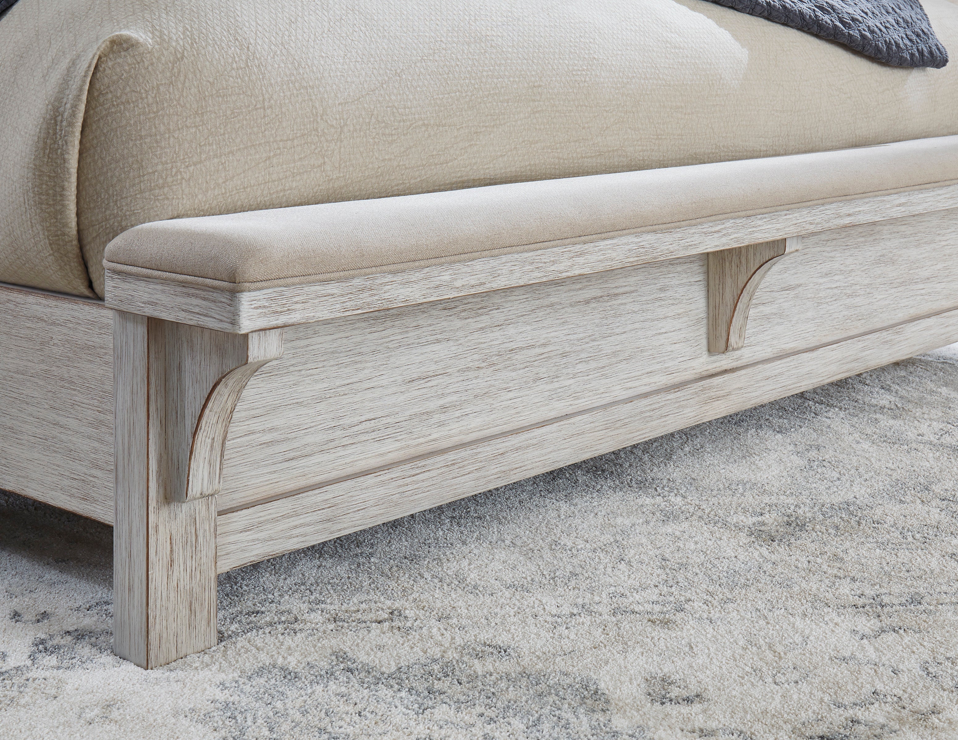 Brashland Linen Footboard Bench Panel Bedroom Set - SET | B740-156 | B740-158 | B740-97 | B740-31 | B740-93 - Bien Home Furniture &amp; Electronics