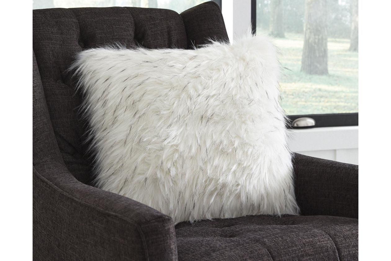 Calisa White Pillow, Set of 4 - A1000841 - Bien Home Furniture &amp; Electronics