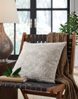 Carddon Brown/White Pillow, Set of 4 - A1000971 - Bien Home Furniture & Electronics