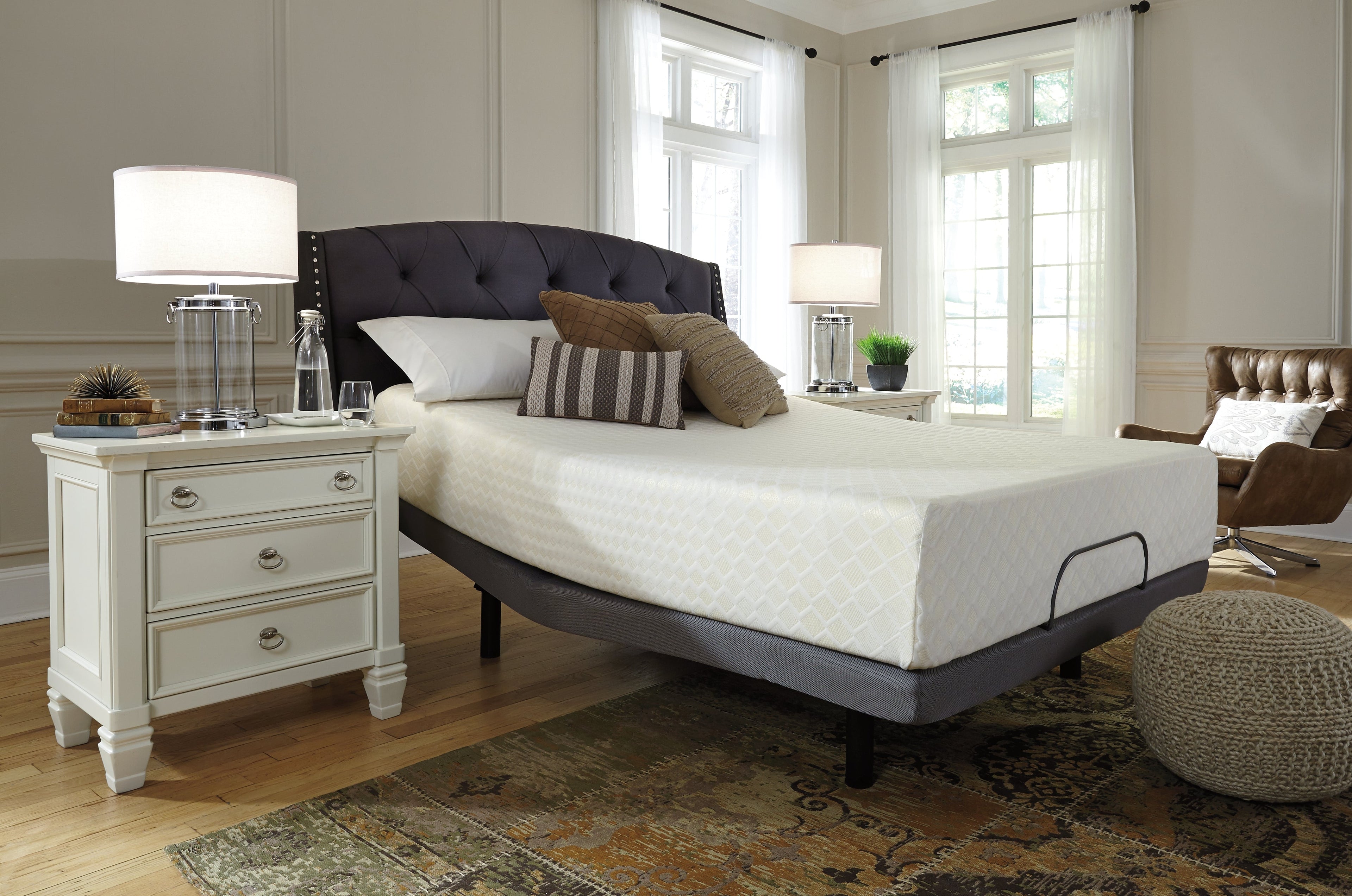 Chime 12 Inch Memory Foam White California King Mattress in a Box - M72751 - Bien Home Furniture &amp; Electronics