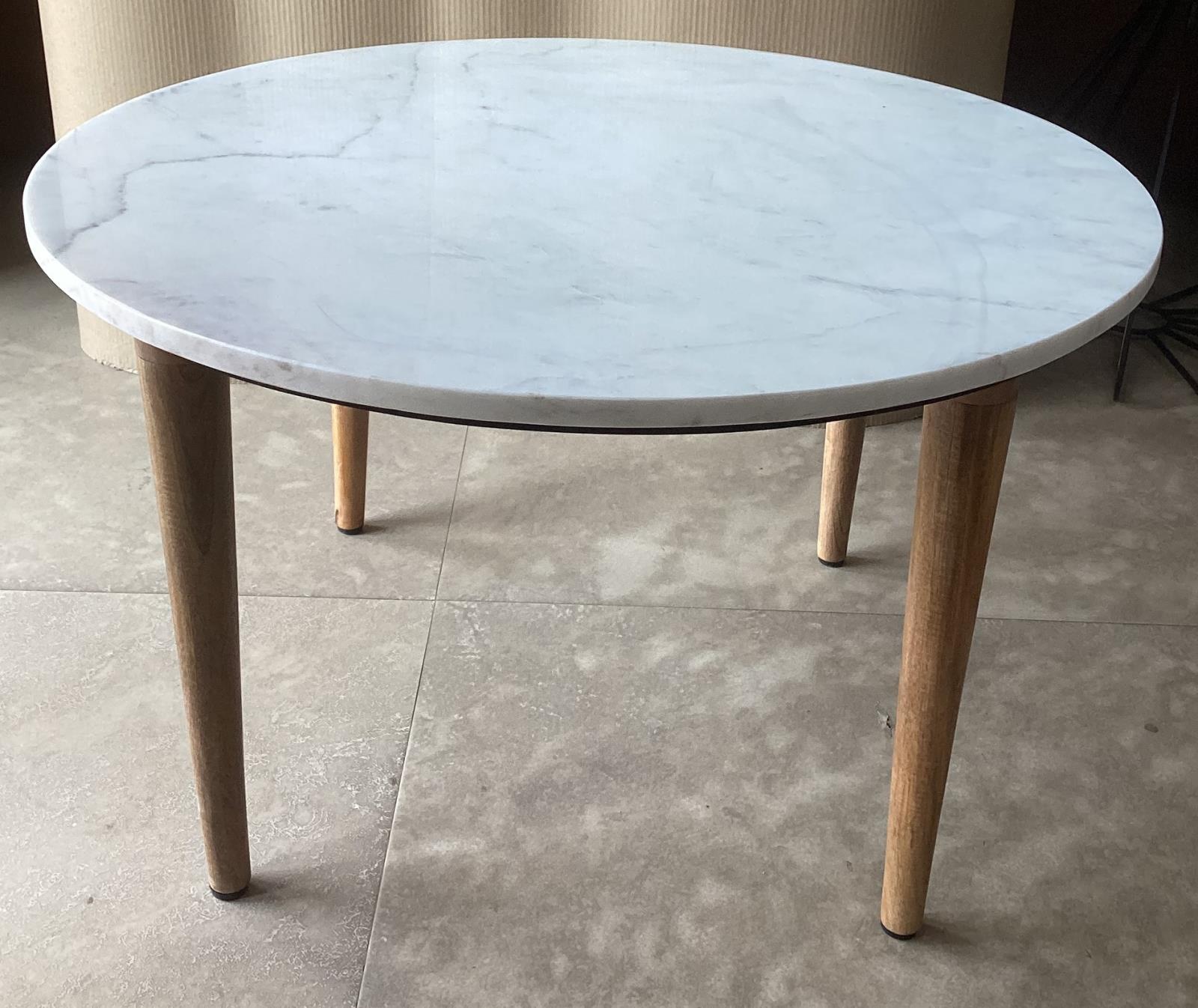 COFFEE TABLE - 703718 - Bien Home Furniture &amp; Electronics