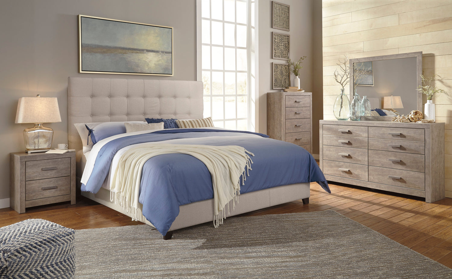 Culverbach Gray Upholstered Panel Bedroom Set - SET | B130-581 | B070-92 | B070-46 - Bien Home Furniture &amp; Electronics