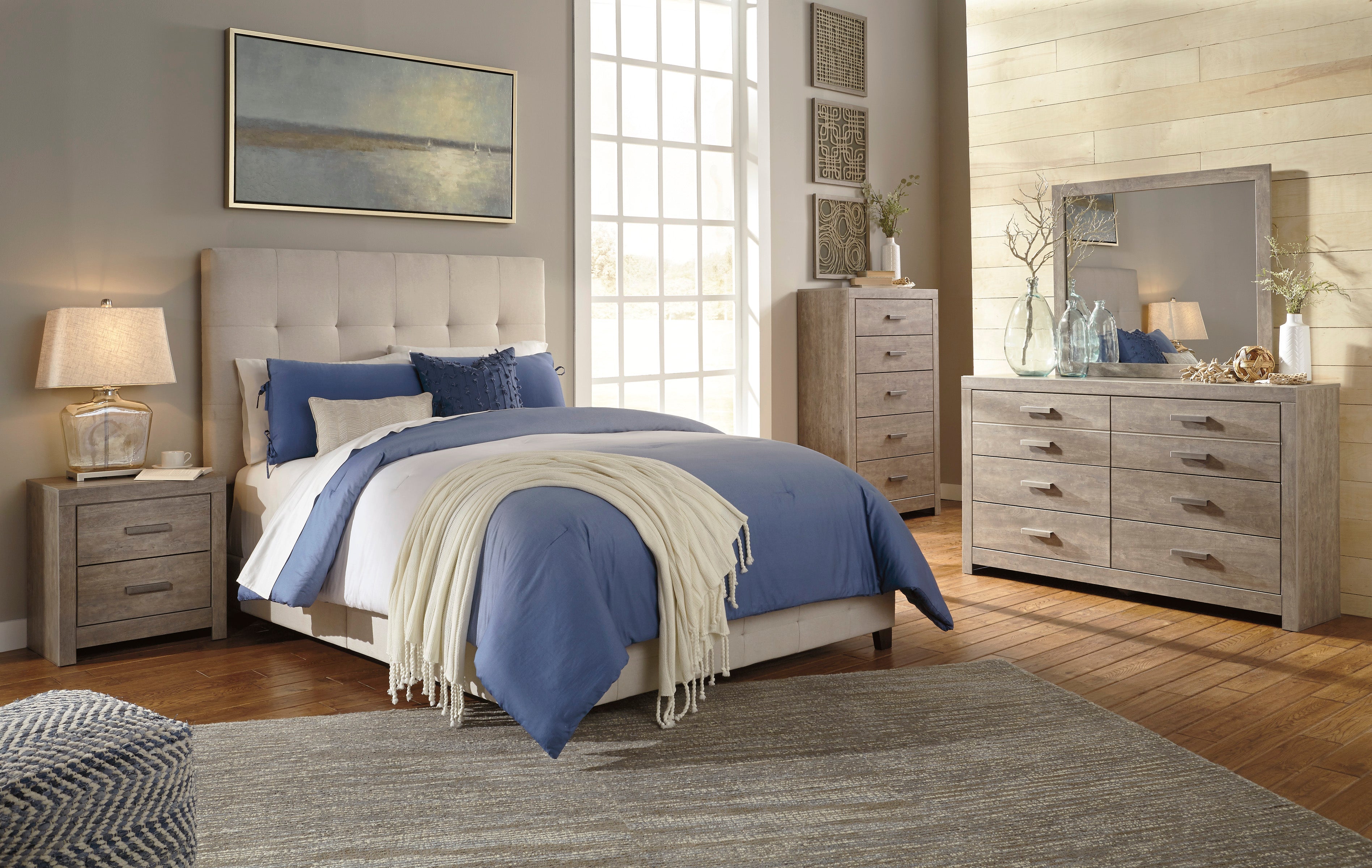 Culverbach Gray Upholstered Panel Bedroom Set - SET | B130-581 | B070-92 | B070-46 - Bien Home Furniture &amp; Electronics