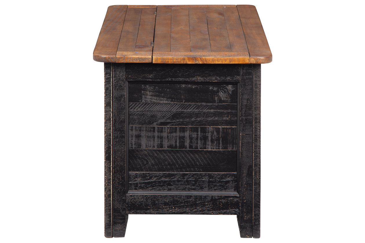 Dashbury Antique Black/Brown Storage Trunk - A4000320 - Bien Home Furniture &amp; Electronics