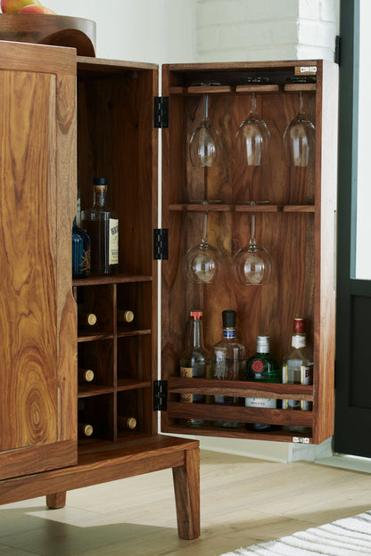 Dressonni Brown Bar Cabinet - D790-66 - Bien Home Furniture &amp; Electronics