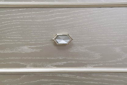 Evangeline 9-drawer Dresser with Mirror Silver Oak - 223393M - Bien Home Furniture &amp; Electronics