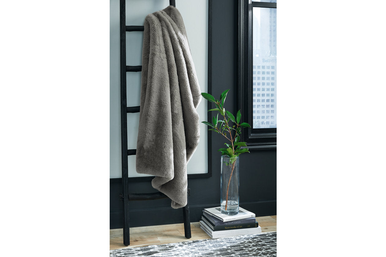 Gariland Gray Throw - A1000914T - Bien Home Furniture &amp; Electronics