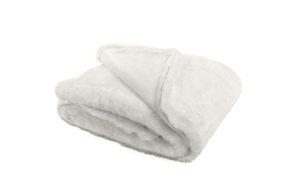 Gariland White Throw - A1000909T - Bien Home Furniture &amp; Electronics