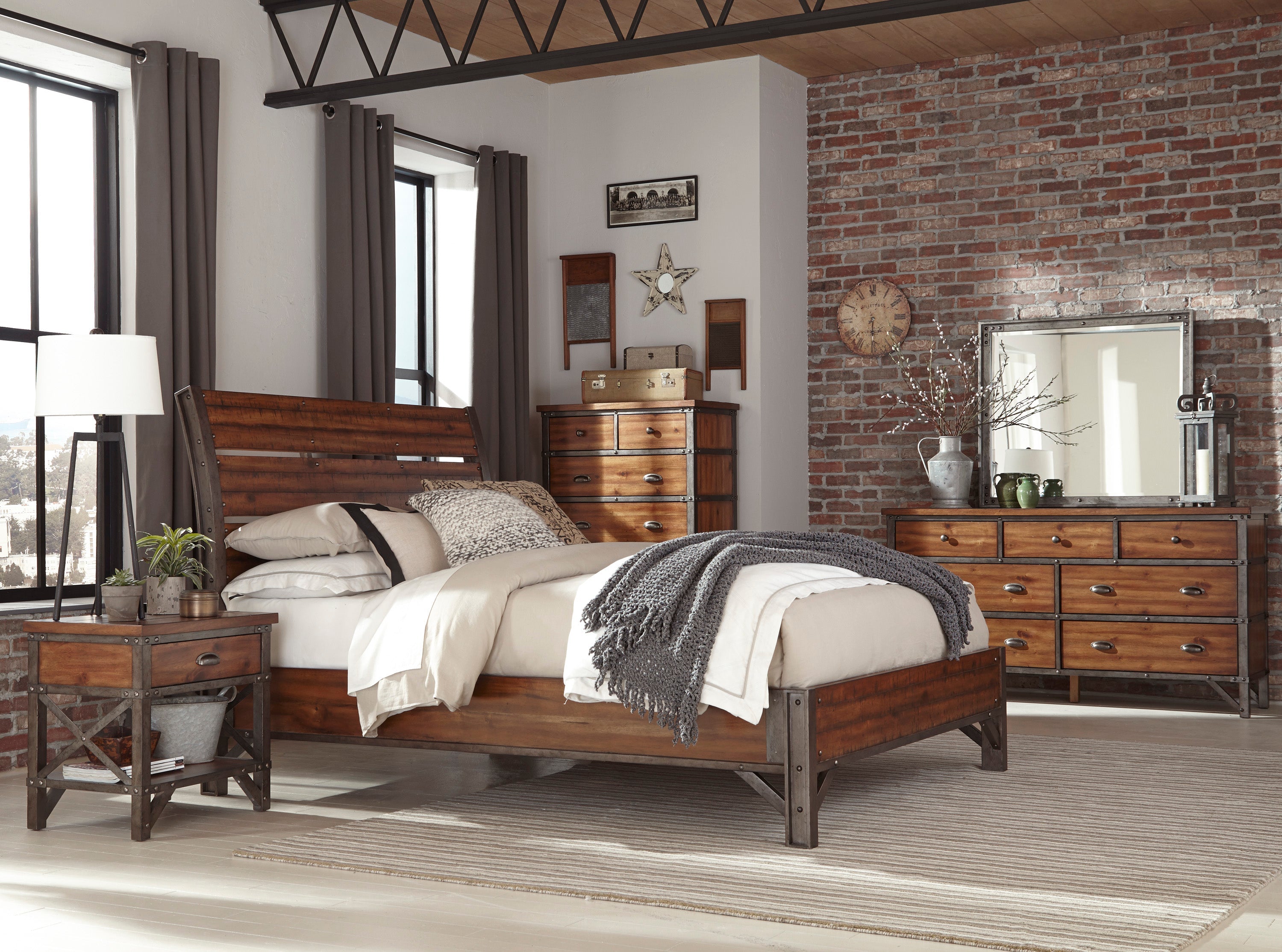 Holverson Rustic Brown Platform Bedroom Set - SET | 1715K-1EK | 1715K-2EK | 1715K-3EK | 1715-4 | 1715-5 | 1715-6 | 1715-9 - Bien Home Furniture &amp; Electronics