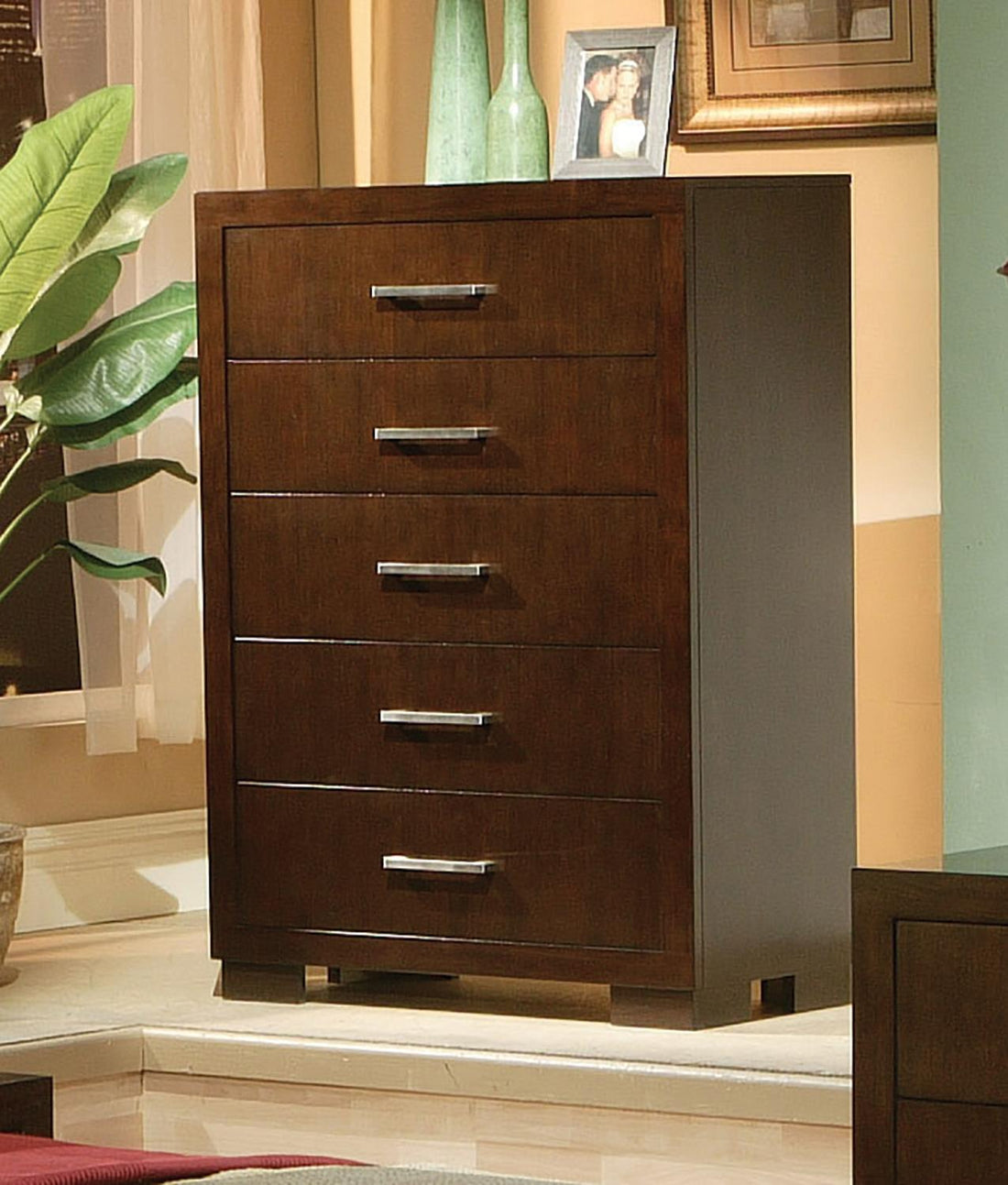 Jessica Cappuccino 5-Drawer Chest - 200715 - Bien Home Furniture &amp; Electronics