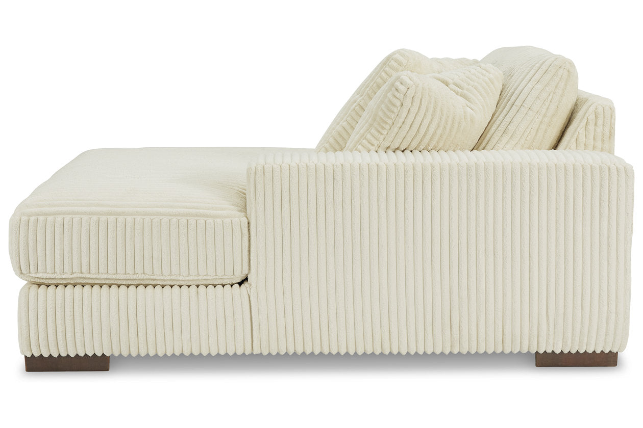 Lindyn Ivory Right-Arm Facing Corner Chaise - 2110417 - Bien Home Furniture &amp; Electronics