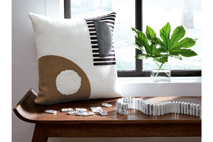 Longsum Black/White/Honey Pillow - A1000927P - Bien Home Furniture &amp; Electronics