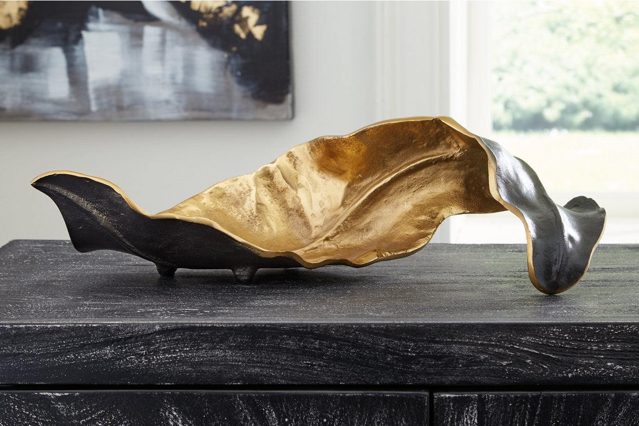 Melinda Black/Gold Finish Sculpture - A2000416 - Bien Home Furniture &amp; Electronics