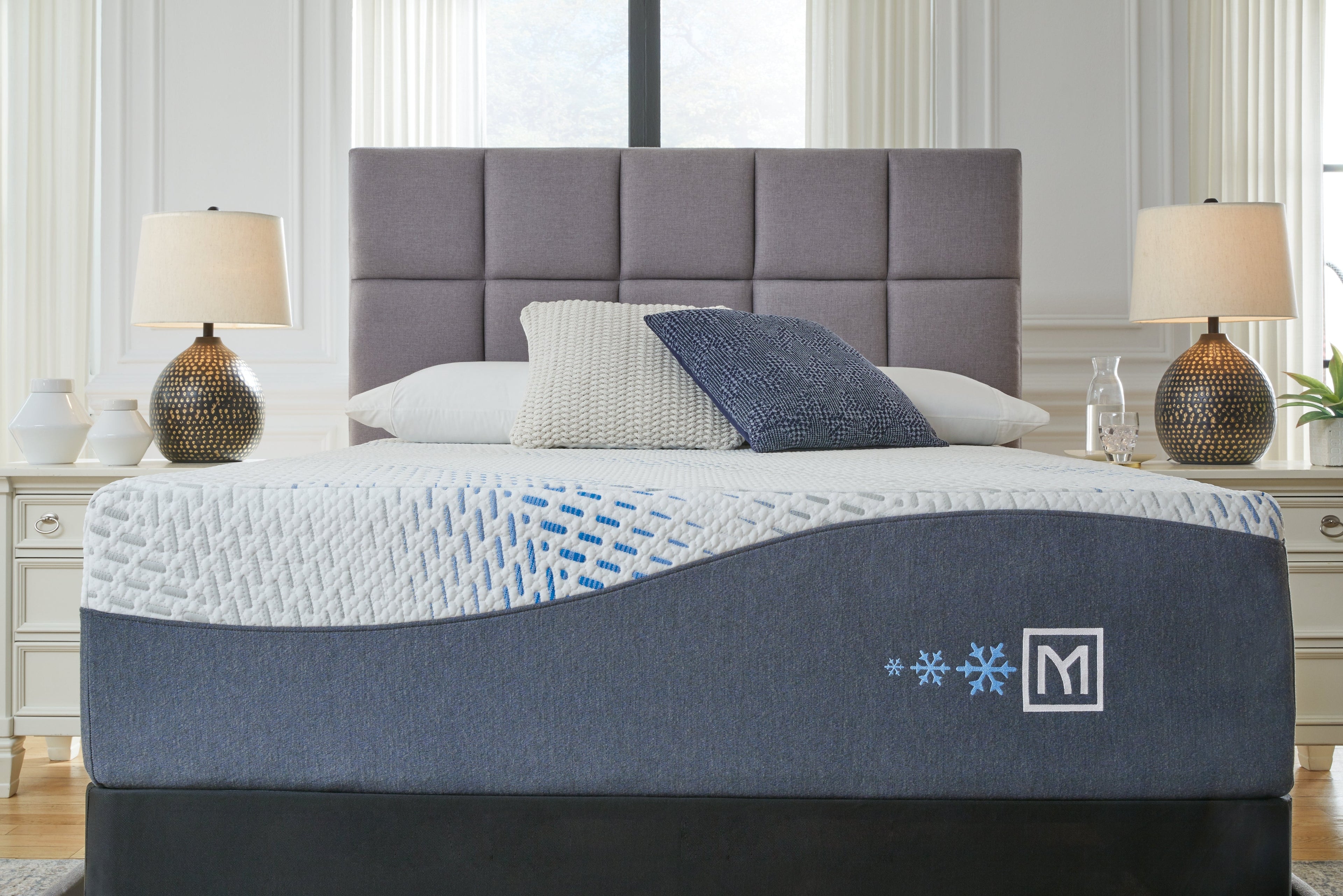 Millennium Luxury Gel Memory Foam White California King Mattress - M50551 - Bien Home Furniture &amp; Electronics
