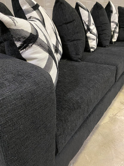 Monroe Black RAF Sectional - 110-Black - Bien Home Furniture &amp; Electronics