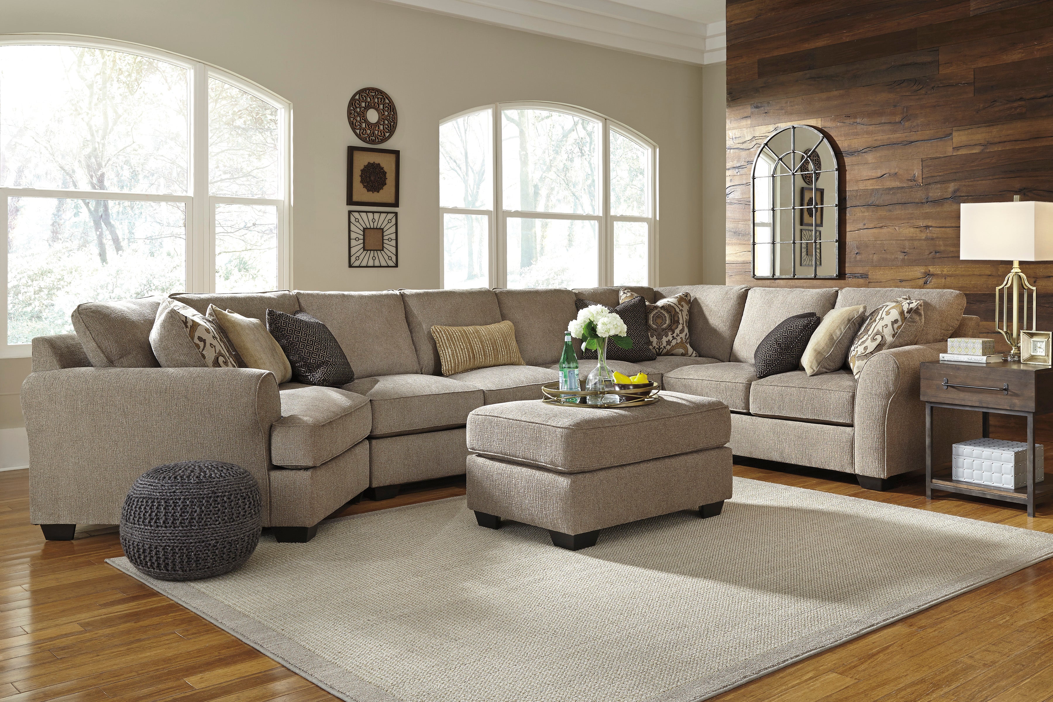 Pantomine driftwood outlet sectional