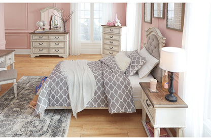 Realyn Chipped White Twin Upholstered Panel Headboard - B743-53 - Bien Home Furniture &amp; Electronics