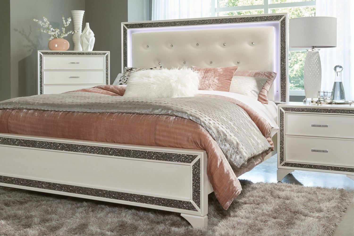 Salon White Queen LED Upholstered Panel Bed - SET | 1572W-1 | 1572W-2 | 1572W-3 - Bien Home Furniture &amp; Electronics