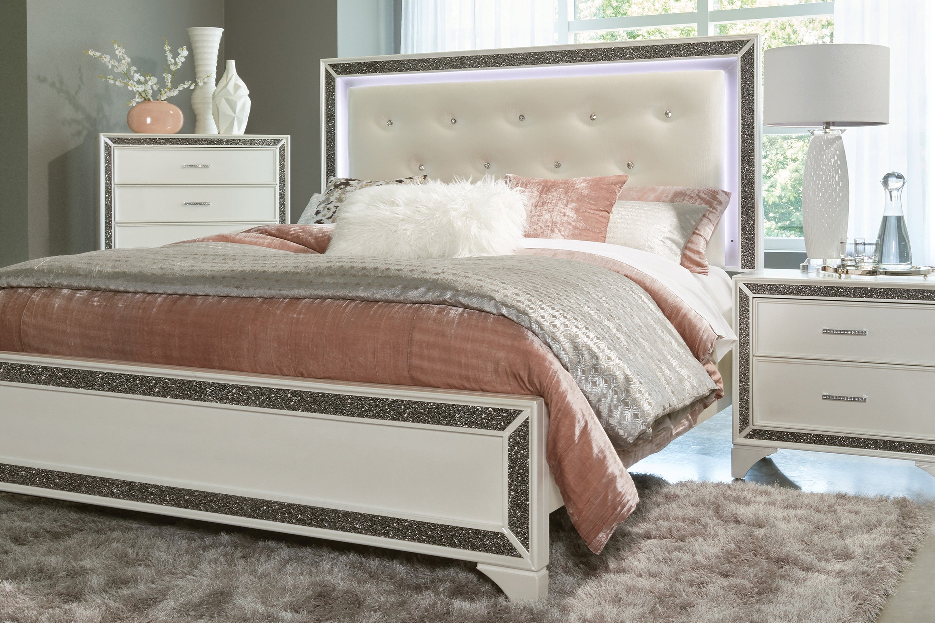 Salon White Queen LED Upholstered Panel Bed - SET | 1572W-1 | 1572W-2 | 1572W-3 - Bien Home Furniture &amp; Electronics