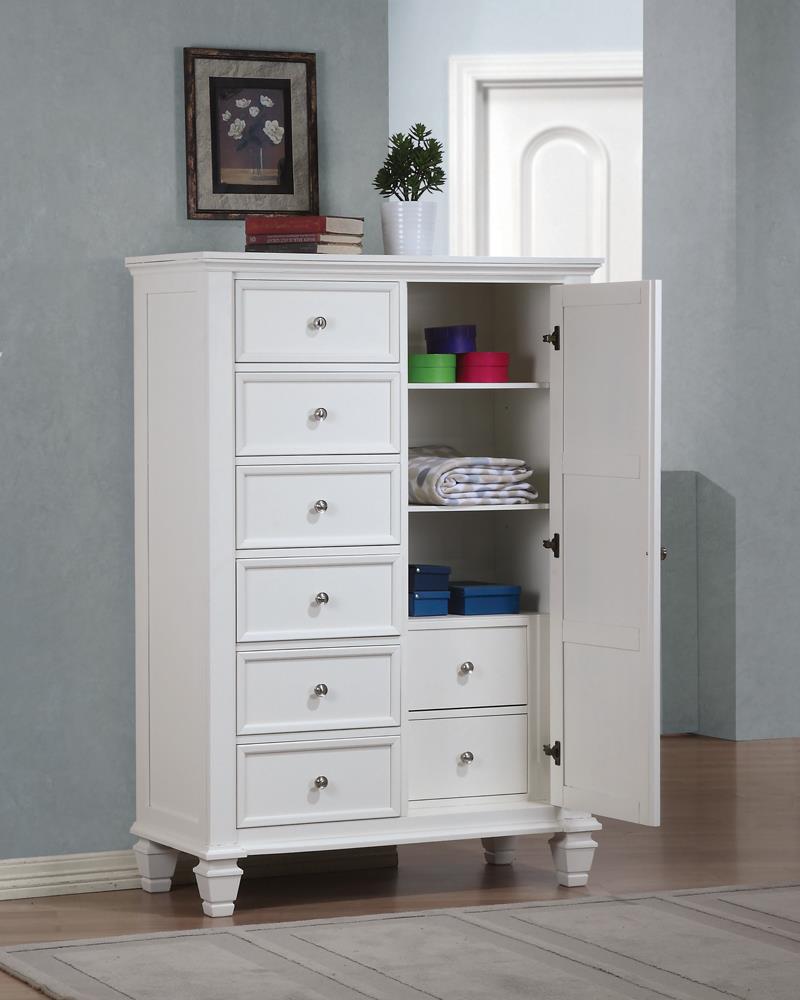 Sandy Beach White 8-Drawer Man&