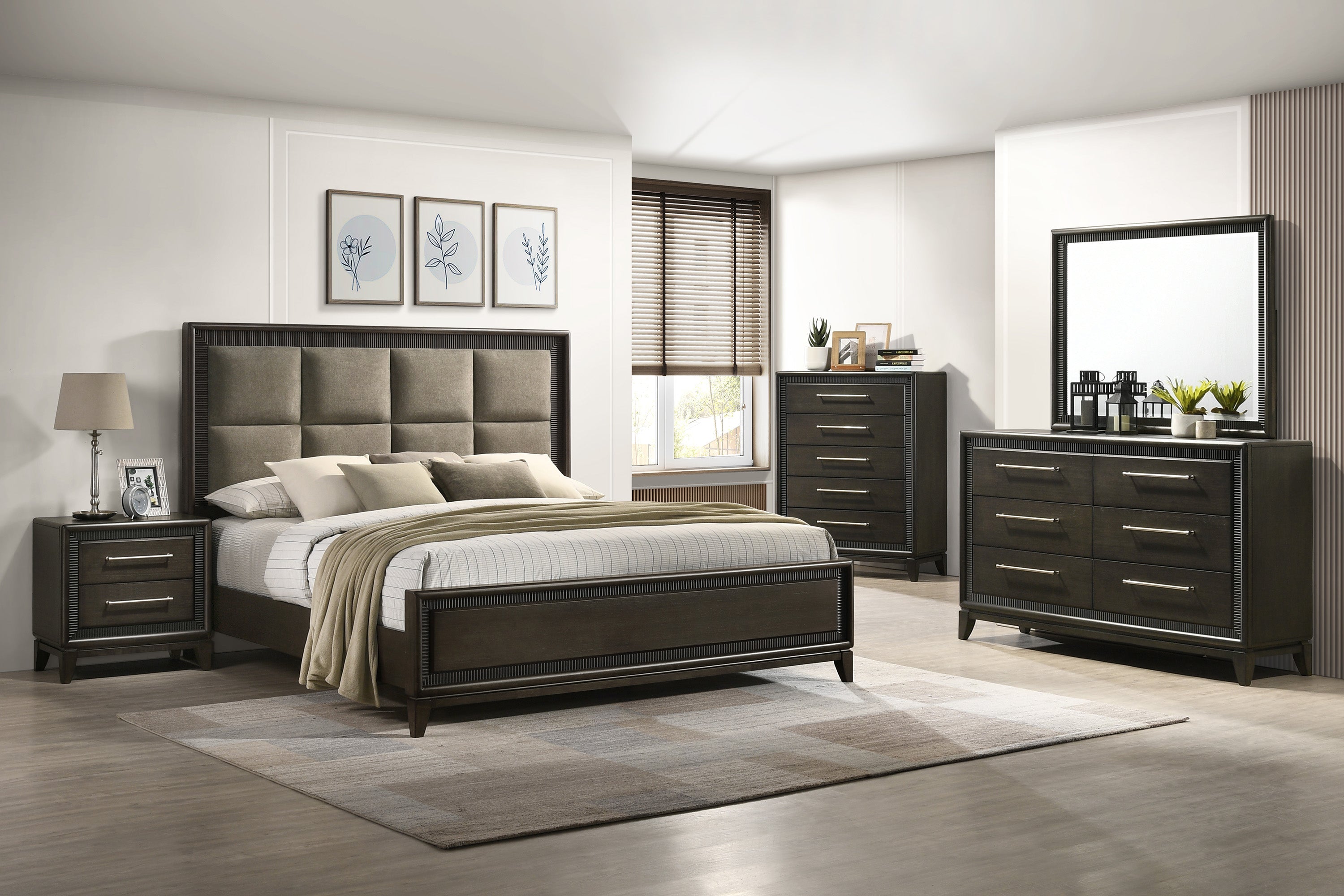 Saratoga Brown Queen Upholstered Panel Bed - SET | B6540-Q-HB | B6540-Q-FB | B6540-KQ-RAIL | - Bien Home Furniture &amp; Electronics