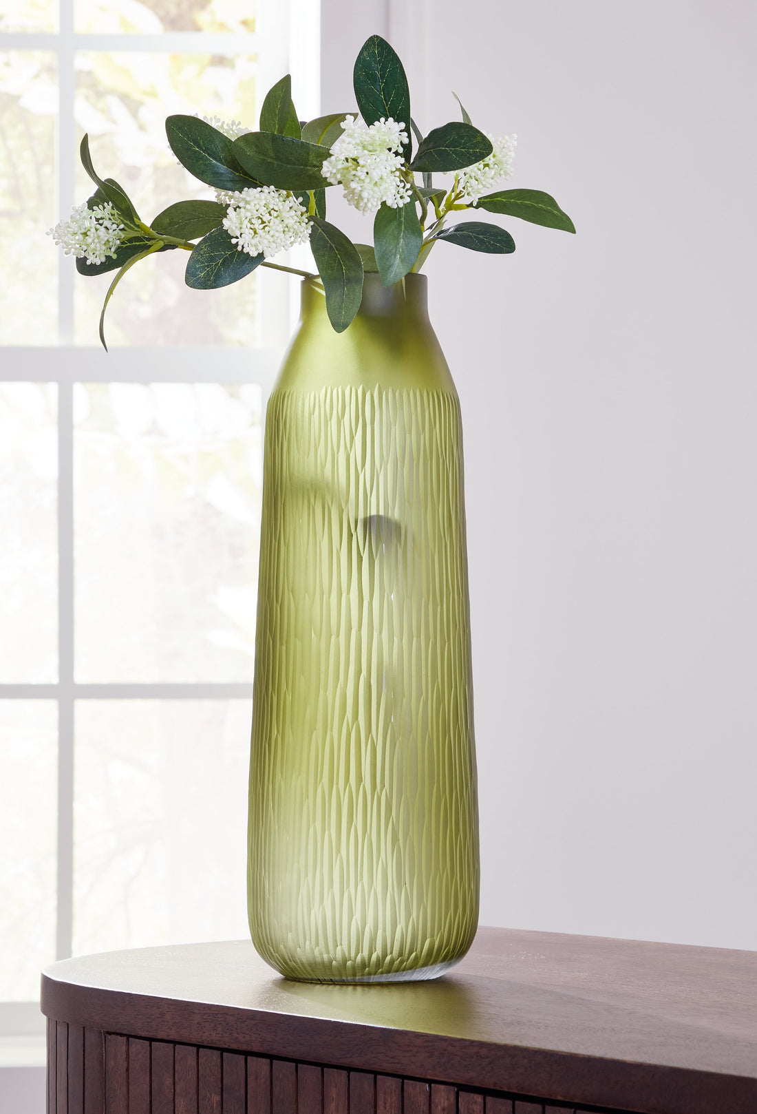 Scottyard Olive Green Vase - A2900009 - Bien Home Furniture &amp; Electronics