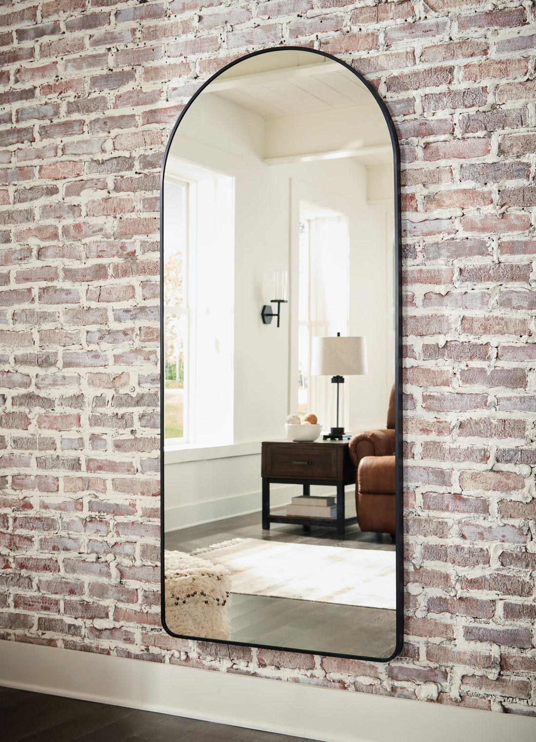 Sethall Black Floor Mirror - A8010307 - Bien Home Furniture &amp; Electronics