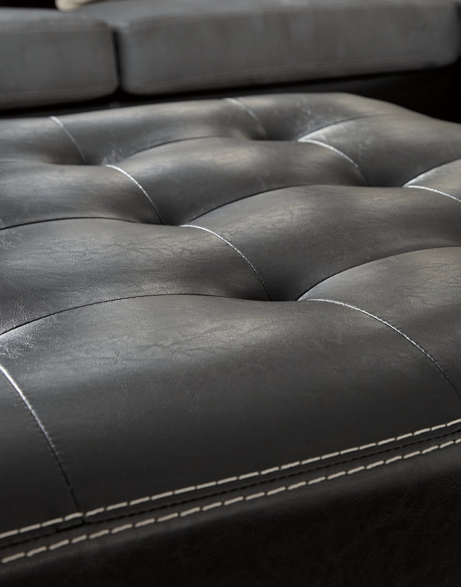 [SPECIAL] Jacurso Charcoal Oversized Ottoman - 9980408 - Bien Home Furniture &amp; Electronics