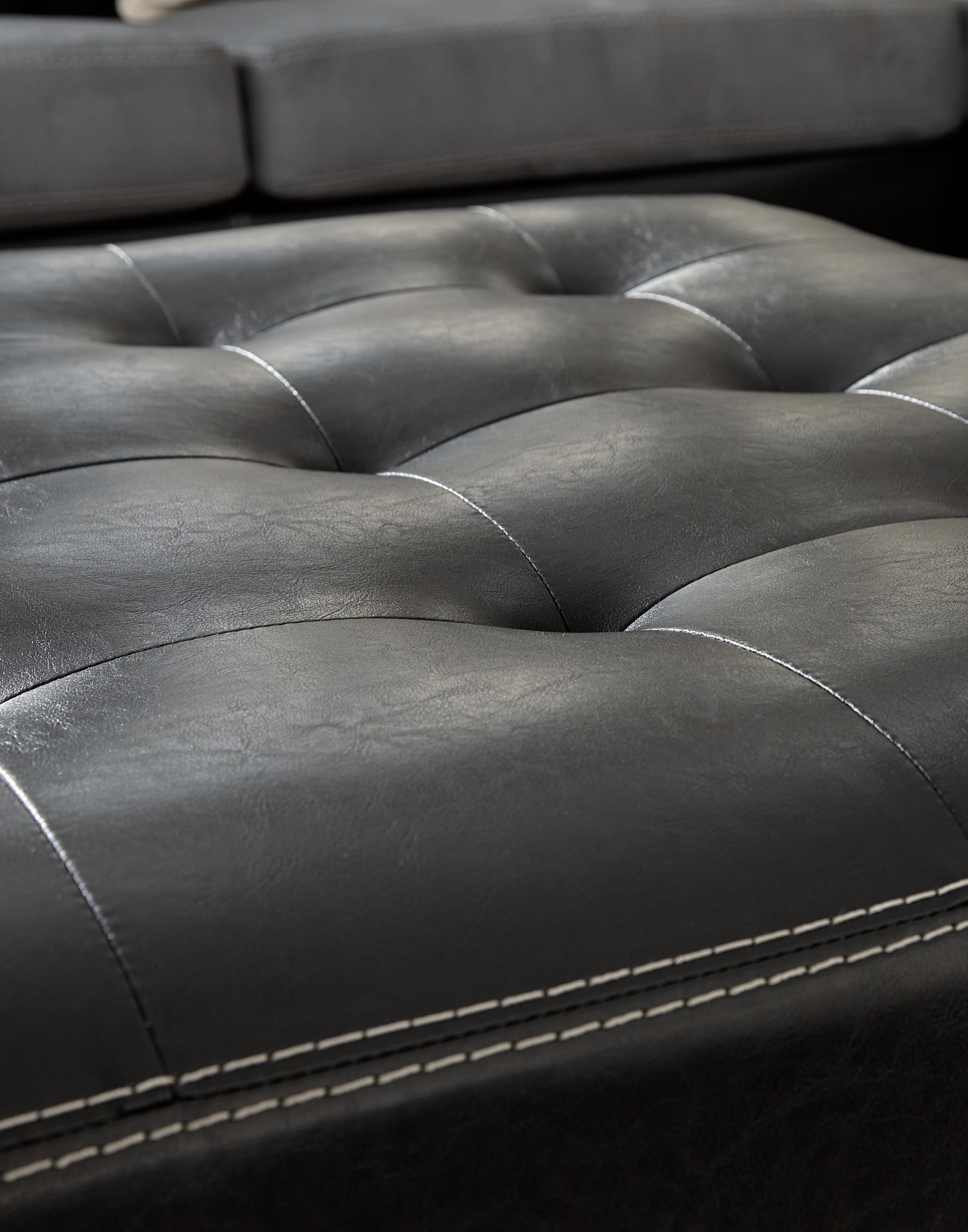 [SPECIAL] Jacurso Charcoal Oversized Ottoman - 9980408 - Bien Home Furniture &amp; Electronics