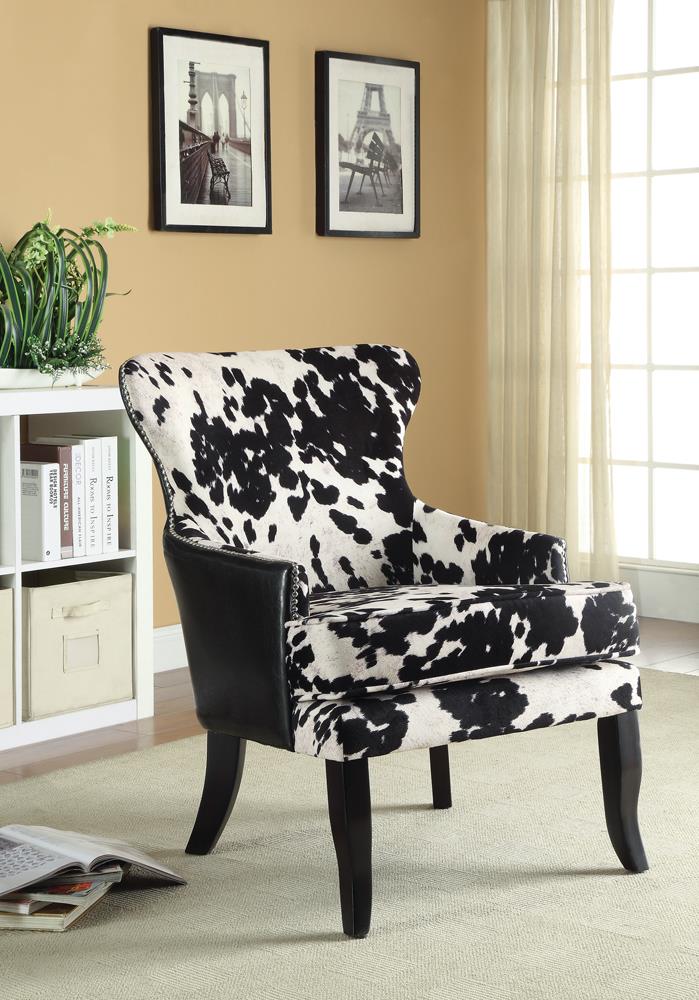 Trea Black/White Cowhide Print Accent Chair - 902169 - Bien Home Furniture &amp; Electronics