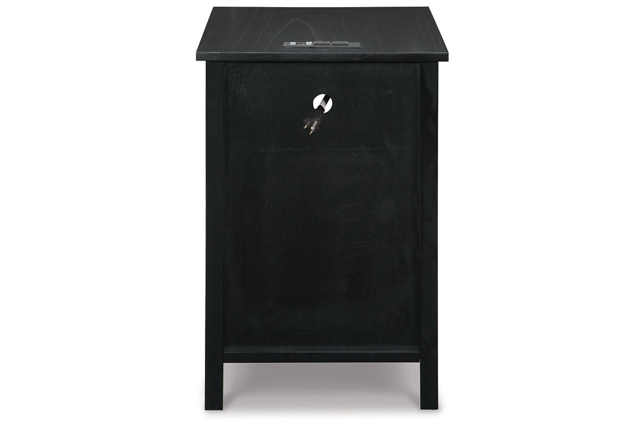 Treytown Black Chairside End Table - T300-617 - Bien Home Furniture &amp; Electronics