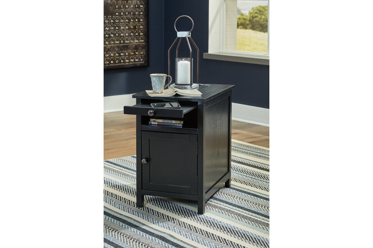 Treytown Black Chairside End Table - T300-617 - Bien Home Furniture &amp; Electronics