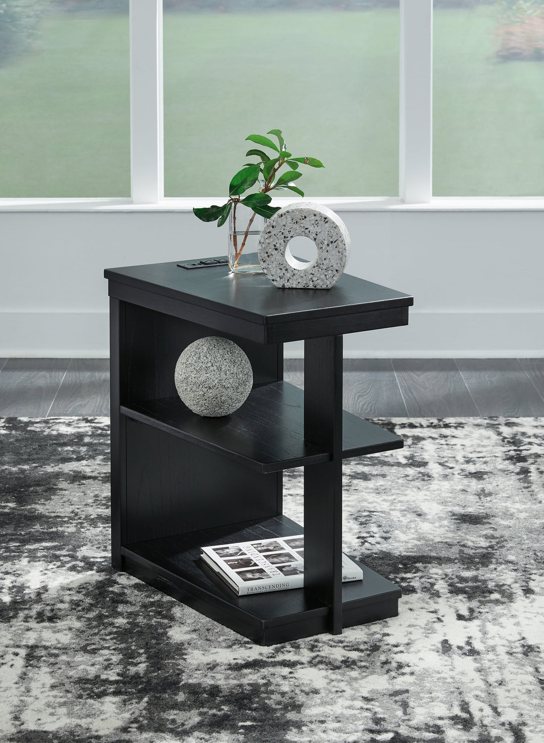Winbardi Black Chairside End Table - T786-7 - Bien Home Furniture &amp; Electronics